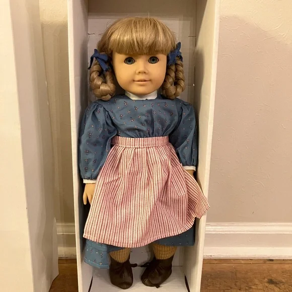 American Girl Kirsten Larson Doll vintage Pleasant Company and Meet Kirsten book